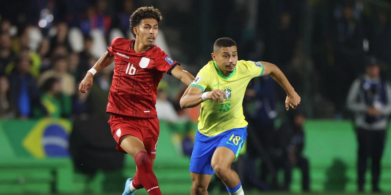 Brazil vs Ecuador: Chiến thắng nhọc nhằn của Selecao 5 Tuyển Brazil gặp phải nhiều khó khăn trước lối đá áp sát nhanh của các cầu thủ Ecuador